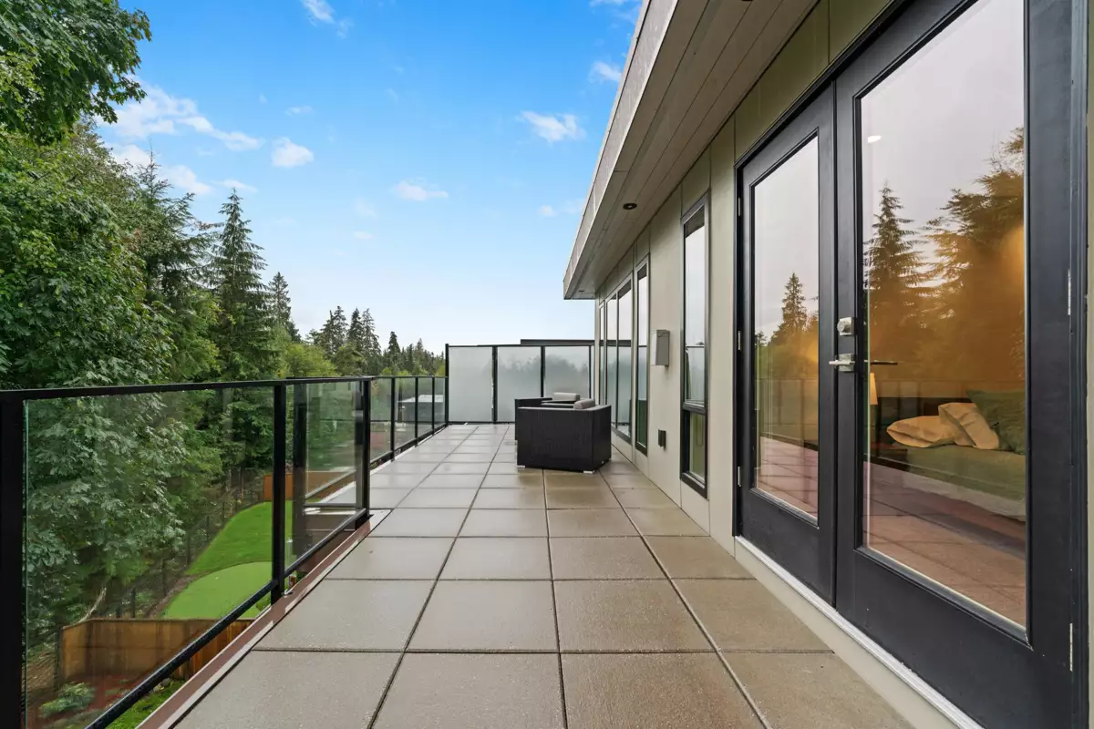 Loft / Bonus Room Photo of 3404 Mamquam Road, Squamish, BC