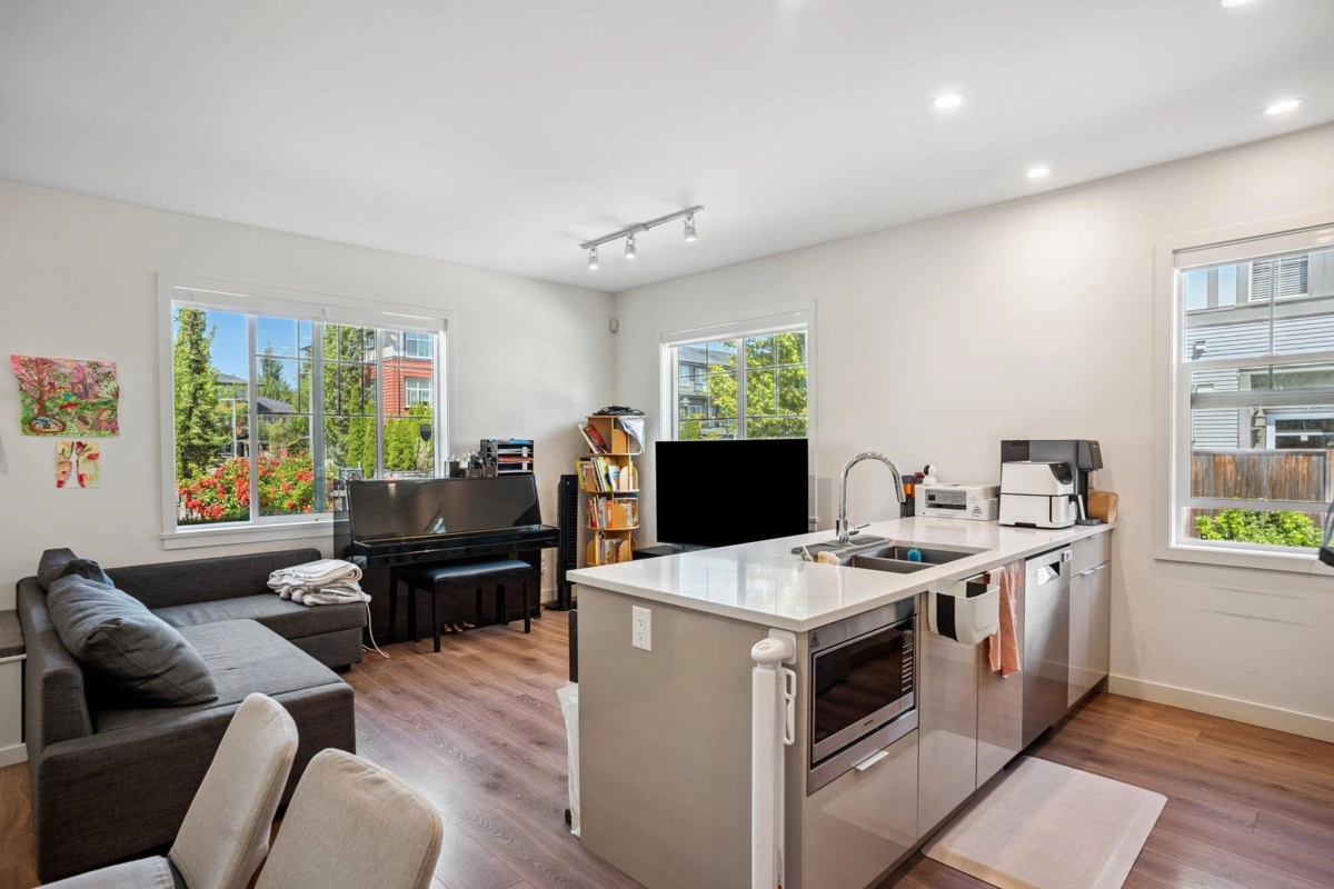 Bedroom 2 Photo of 1 7780 Bridge Street, Richmond, BC