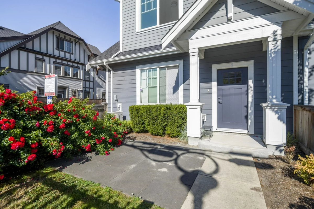Outdoor Patio Photo of 1 7780 Bridge Street, Richmond, BC