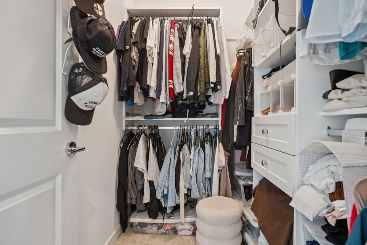 Powder Room Photo of 1 7780 Bridge Street, Richmond, BC