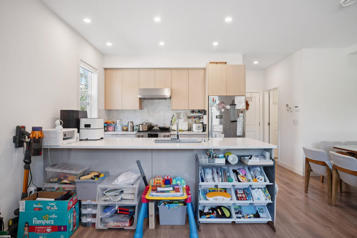 Primary Bedroom Photo of 1 7780 Bridge Street, Richmond, BC