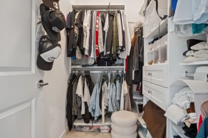 Powder Room Photo of 1 7780 Bridge Street, Richmond, BC