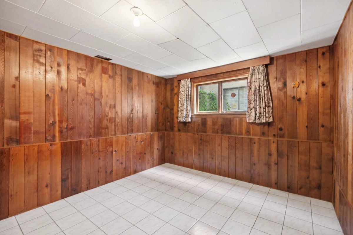 Front Yard Photo of 4262 Dumfries Street, Vancouver, BC