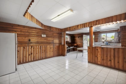 Mudroom Photo of 4262 Dumfries Street, Vancouver, BC
