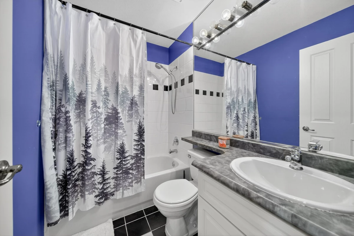 Bedroom 4 Photo of 30 7250 144 Street, Surrey, BC