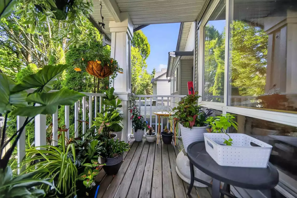 Guest Bathroom Photo of 30 7250 144 Street, Surrey, BC
