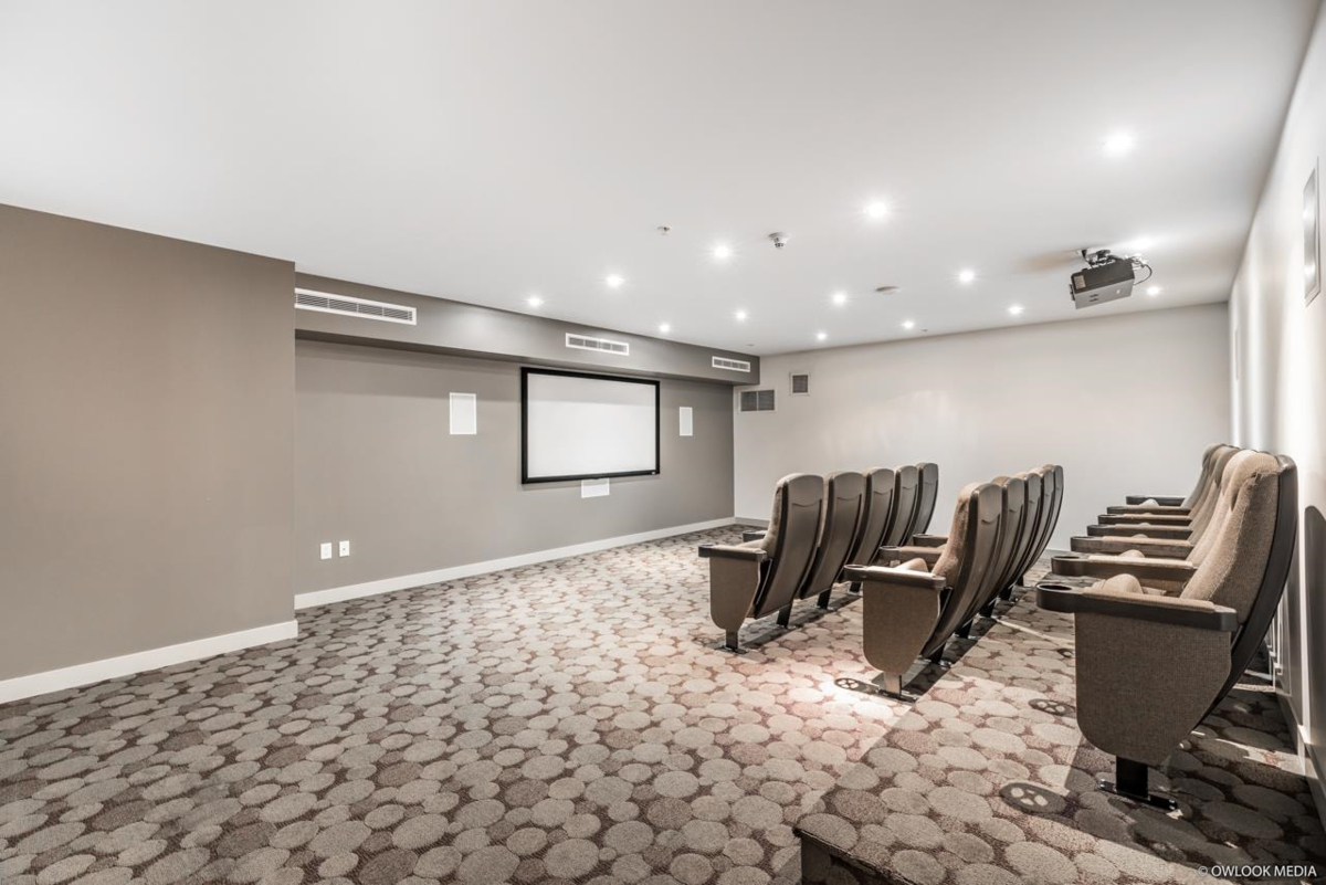 Dining Area Photo of 3001 9981 Whalley Boulevard, Surrey, BC