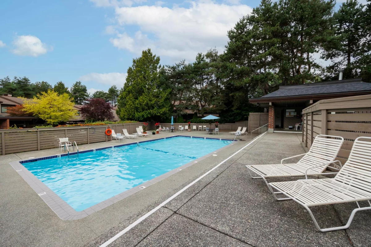 Laundry Room Photo of 112 4101 Yew Street, Vancouver, BC