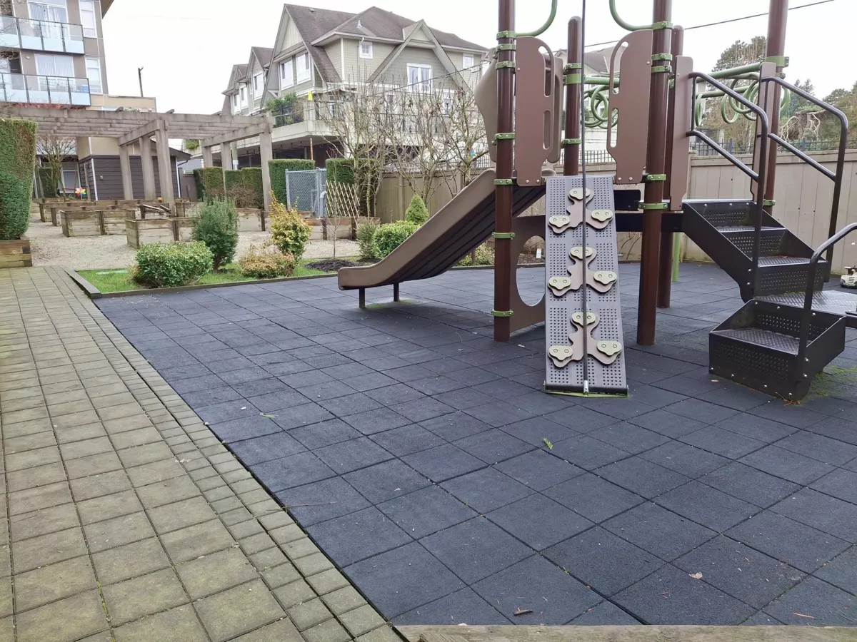 Breakfast Nook Photo of 106 85 Eighth Avenue, New Westminster, BC