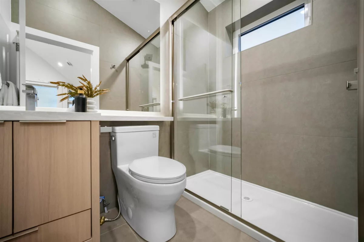 Bedroom 2 Photo of 1 3623 Triumph Street, Vancouver, BC