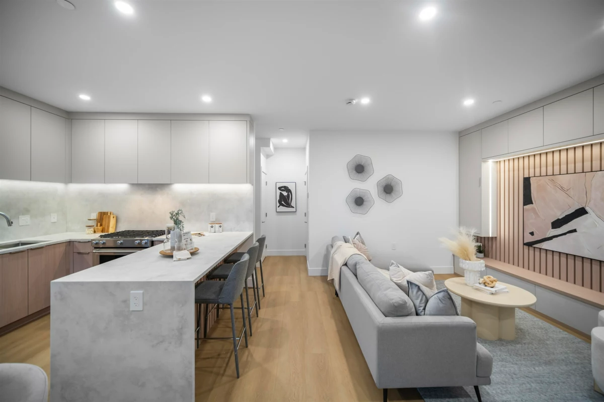 Exterior Rear Photo of 1 3623 Triumph Street, Vancouver, BC