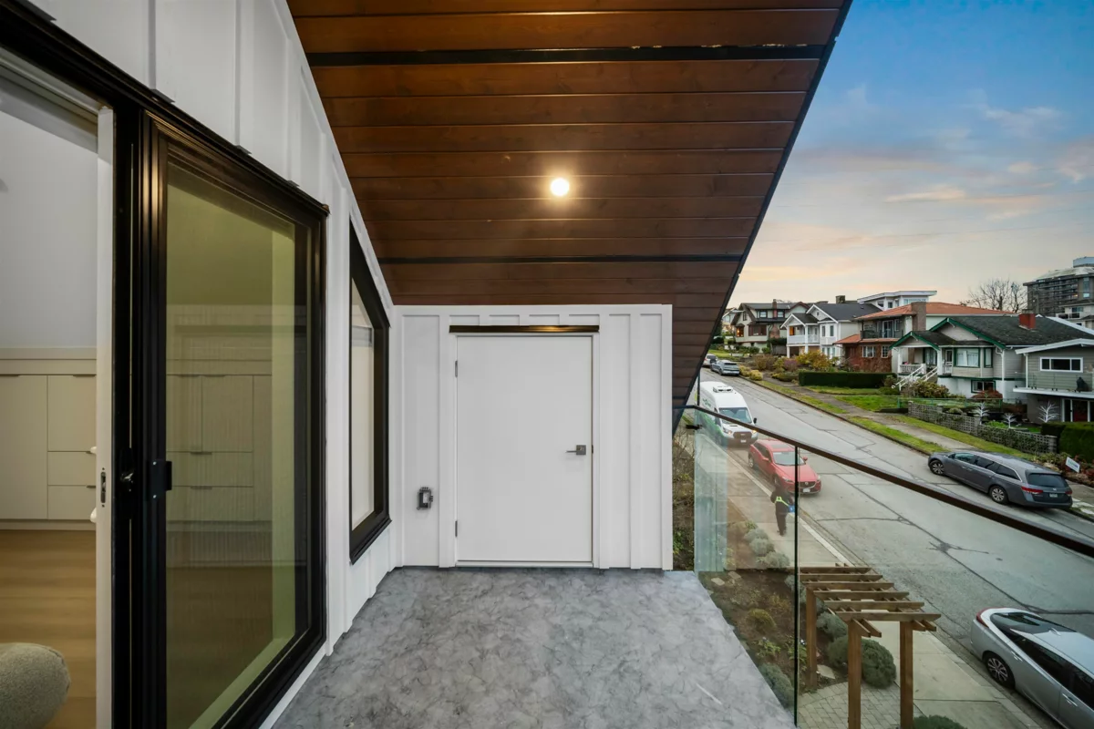 Office / Den Photo of 1 3623 Triumph Street, Vancouver, BC