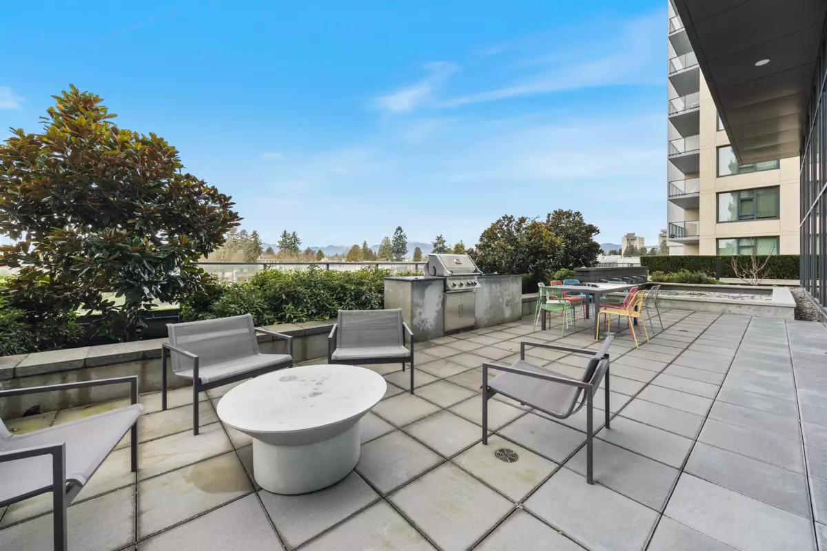 Swimming Pool Photo of 2106 7303 Noble Lane, Burnaby, BC