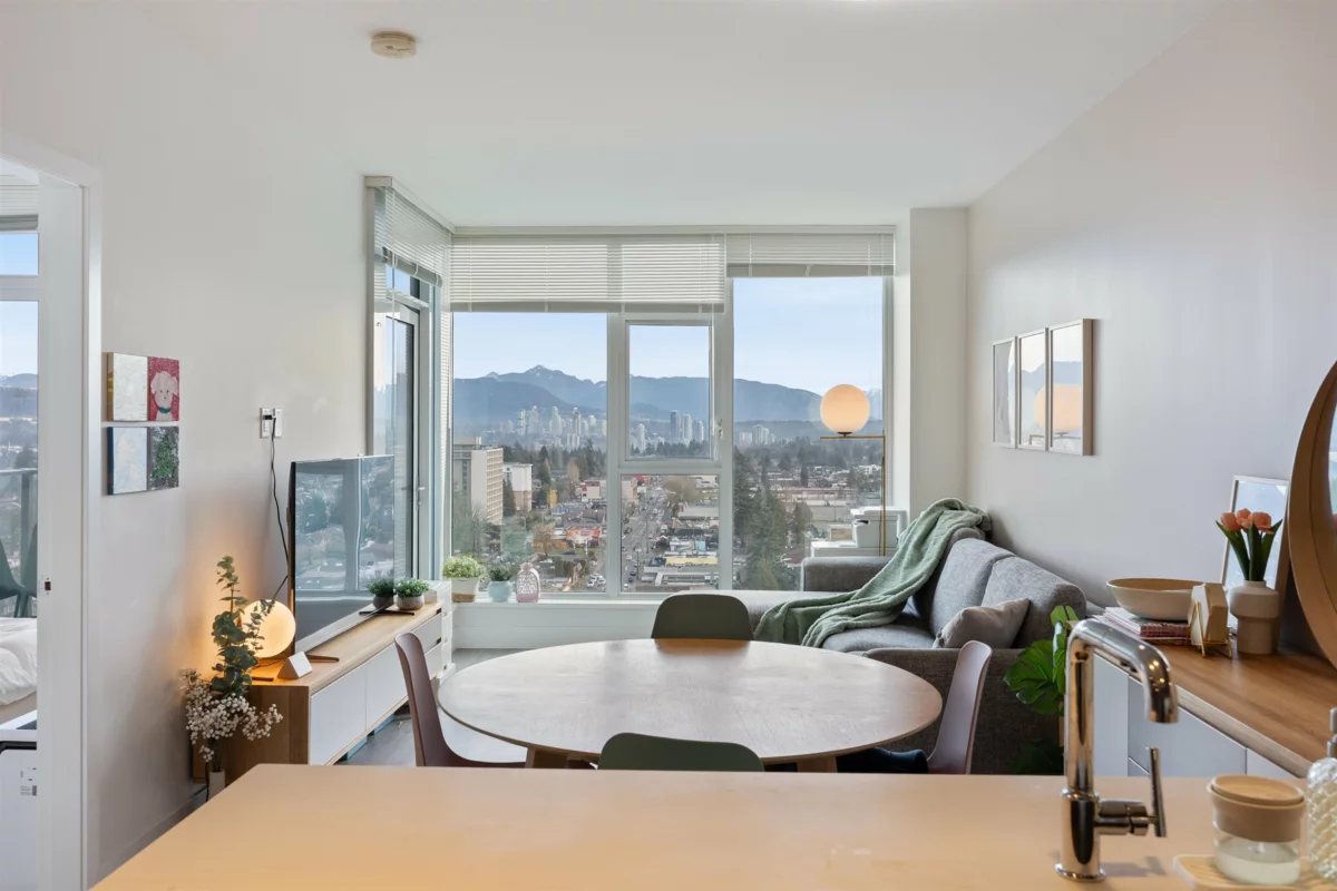 Walk-In Closet Photo of 2106 7303 Noble Lane, Burnaby, BC