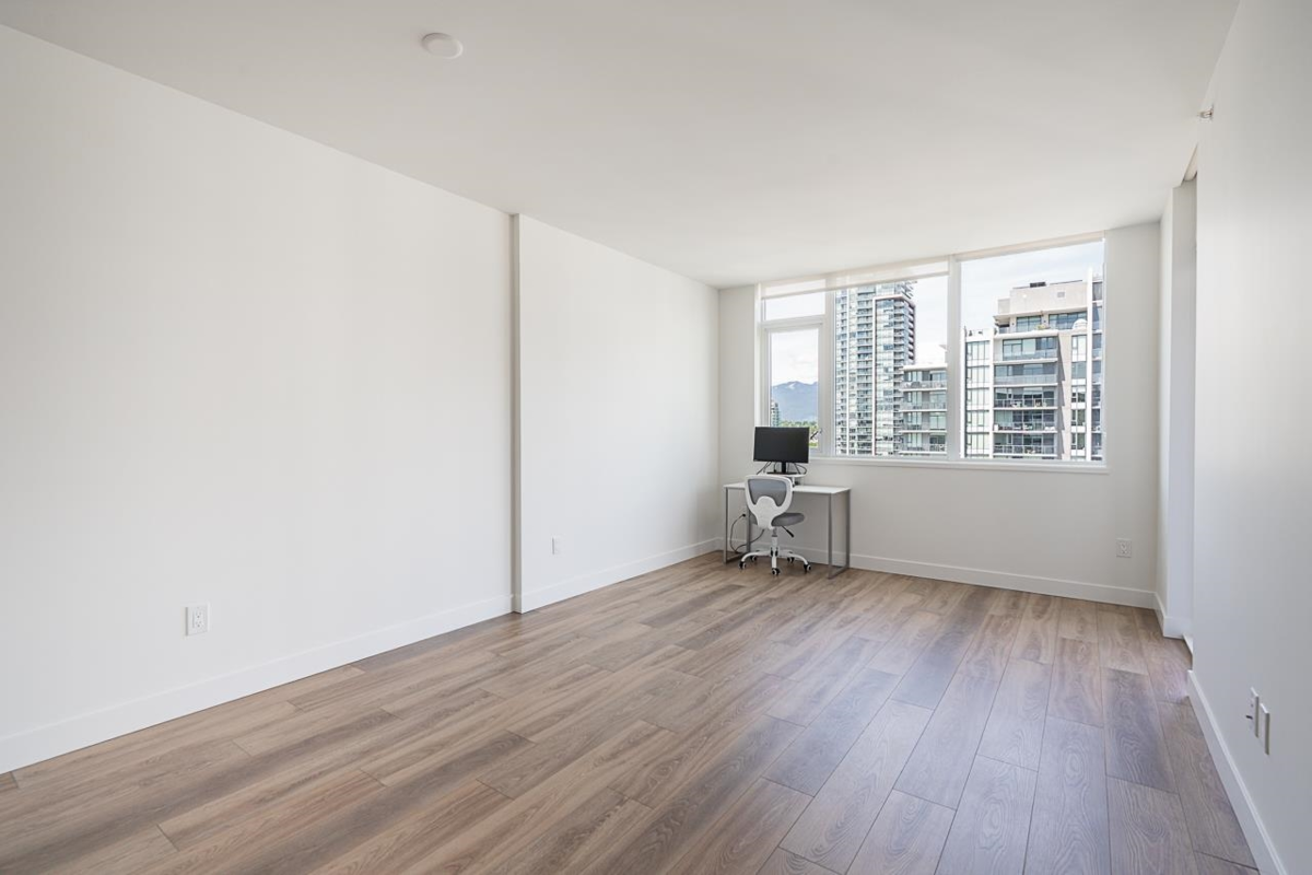Kitchen Island Photo of 2101 4433 Alaska Street, Burnaby, BC
