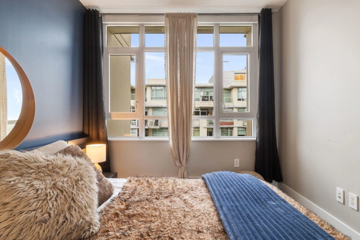 Bedroom 2 Photo of 608 2228 W Broadway, Vancouver, BC