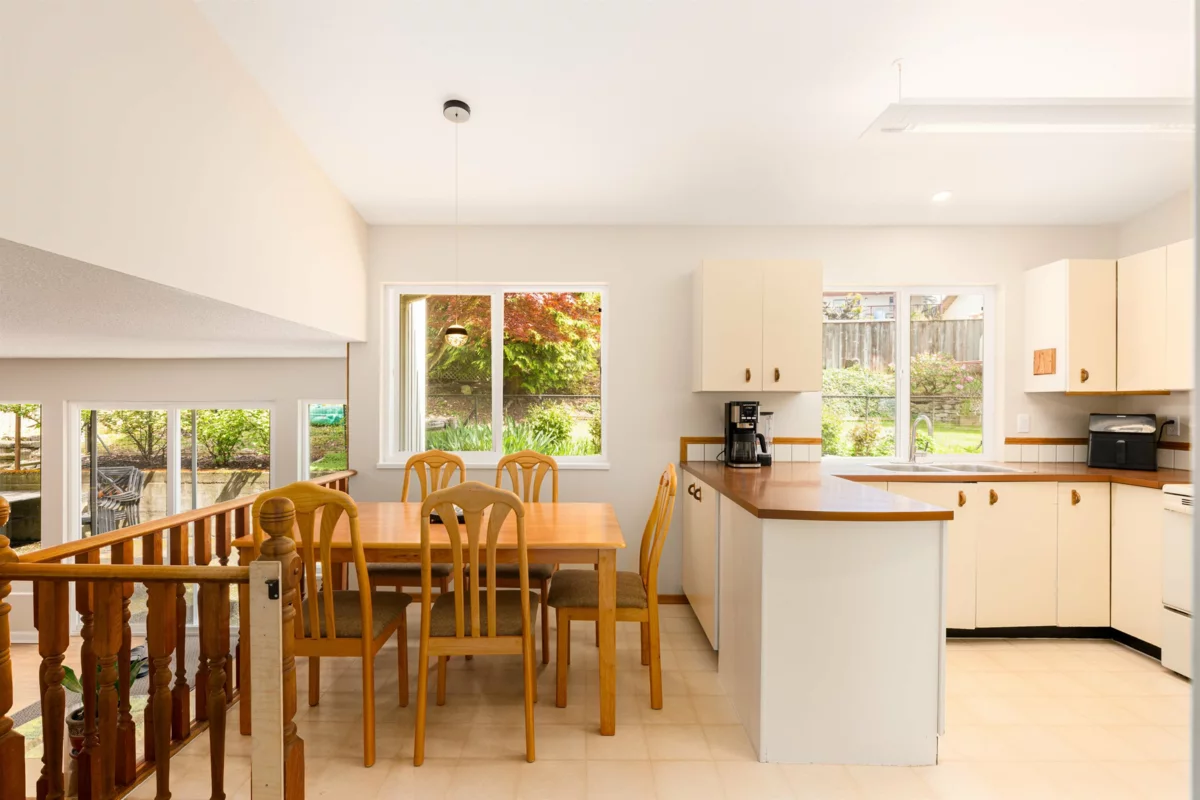 Guest Bathroom Photo of 7642 Garfield Drive, Delta, BC