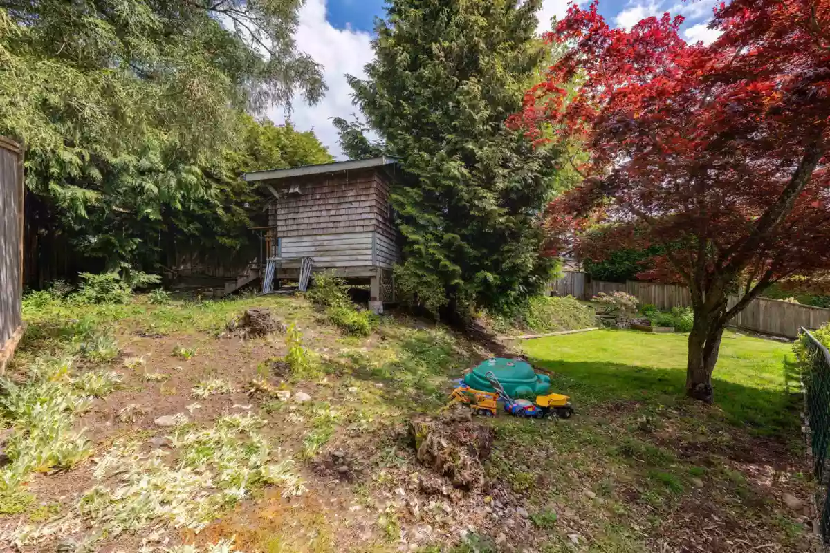 Outdoor Kitchen Photo of 7642 Garfield Drive, Delta, BC
