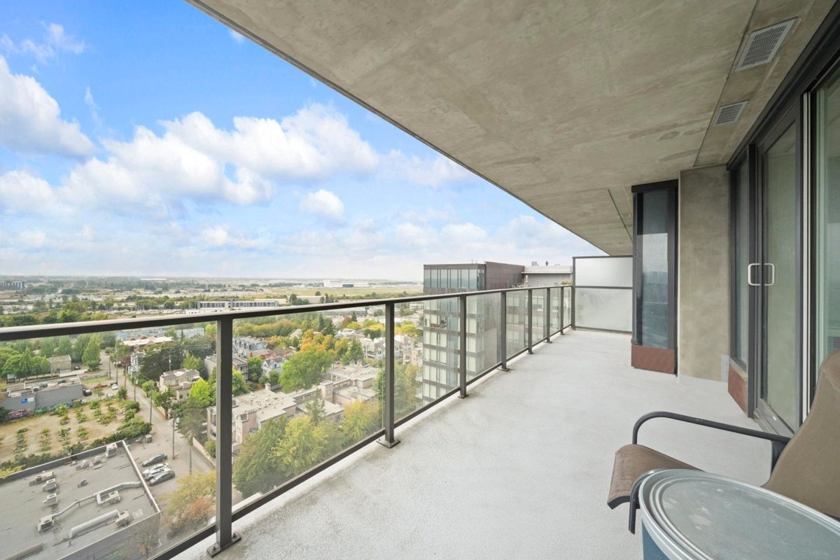 Basement Recreation Room Photo of 1808 8555 Granville Street, Vancouver, BC