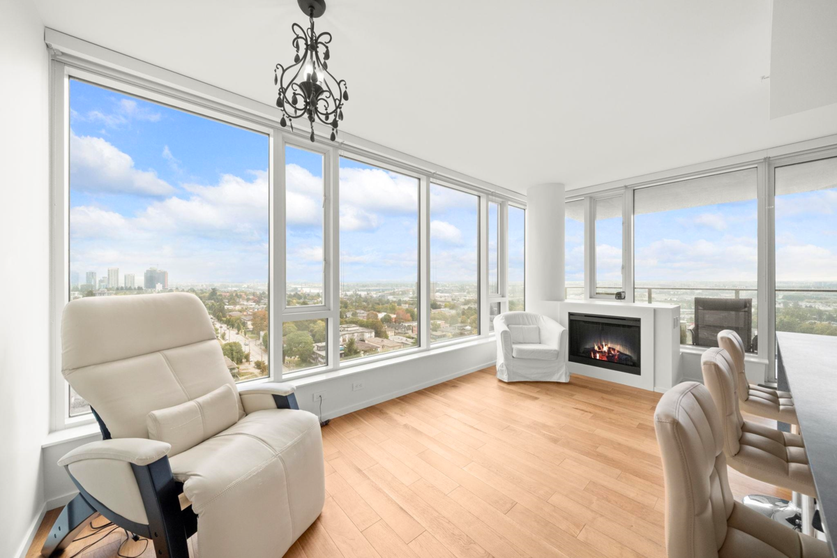 Exterior Rear Photo of 1808 8555 Granville Street, Vancouver, BC