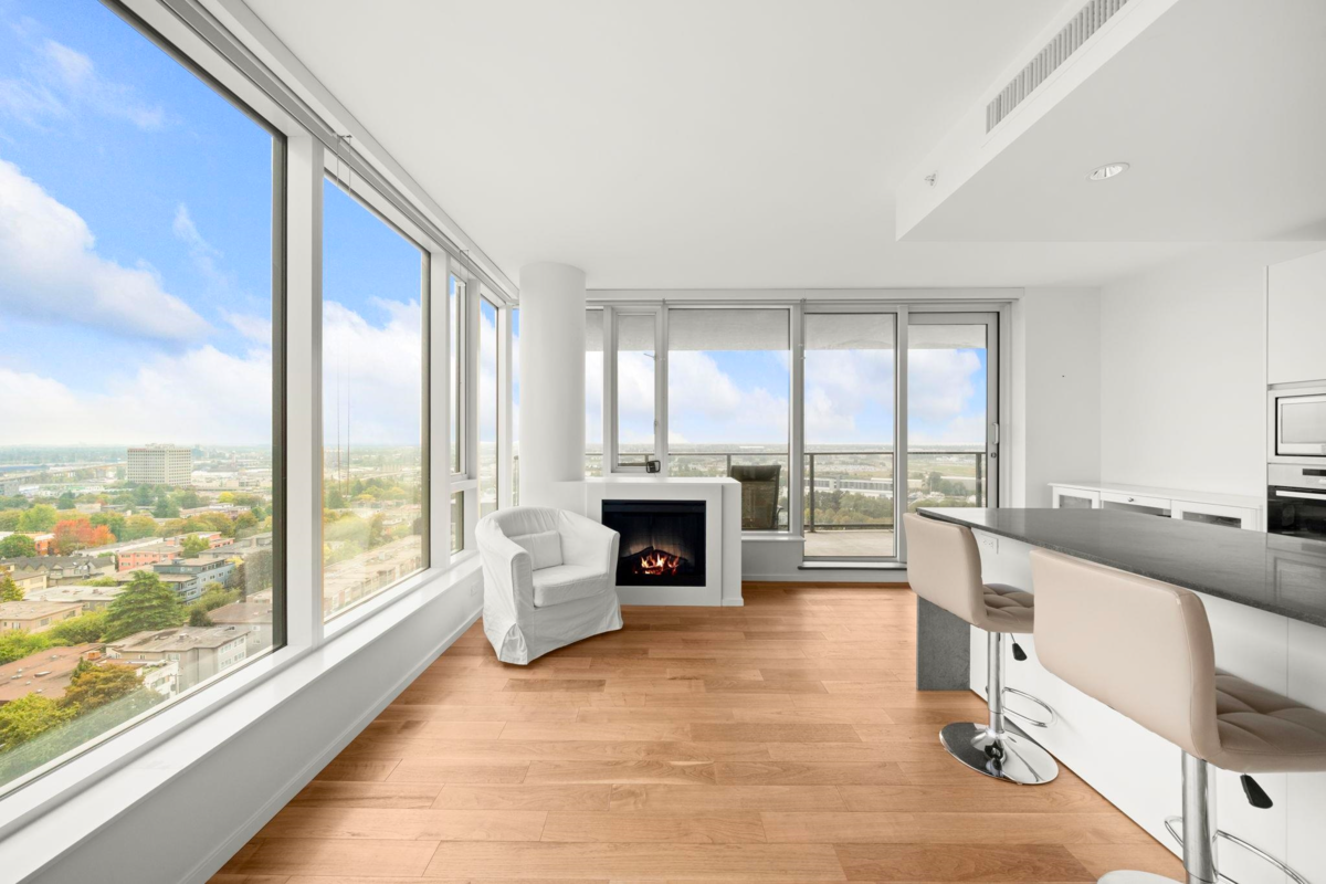 Living Room Photo of 1808 8555 Granville Street, Vancouver, BC