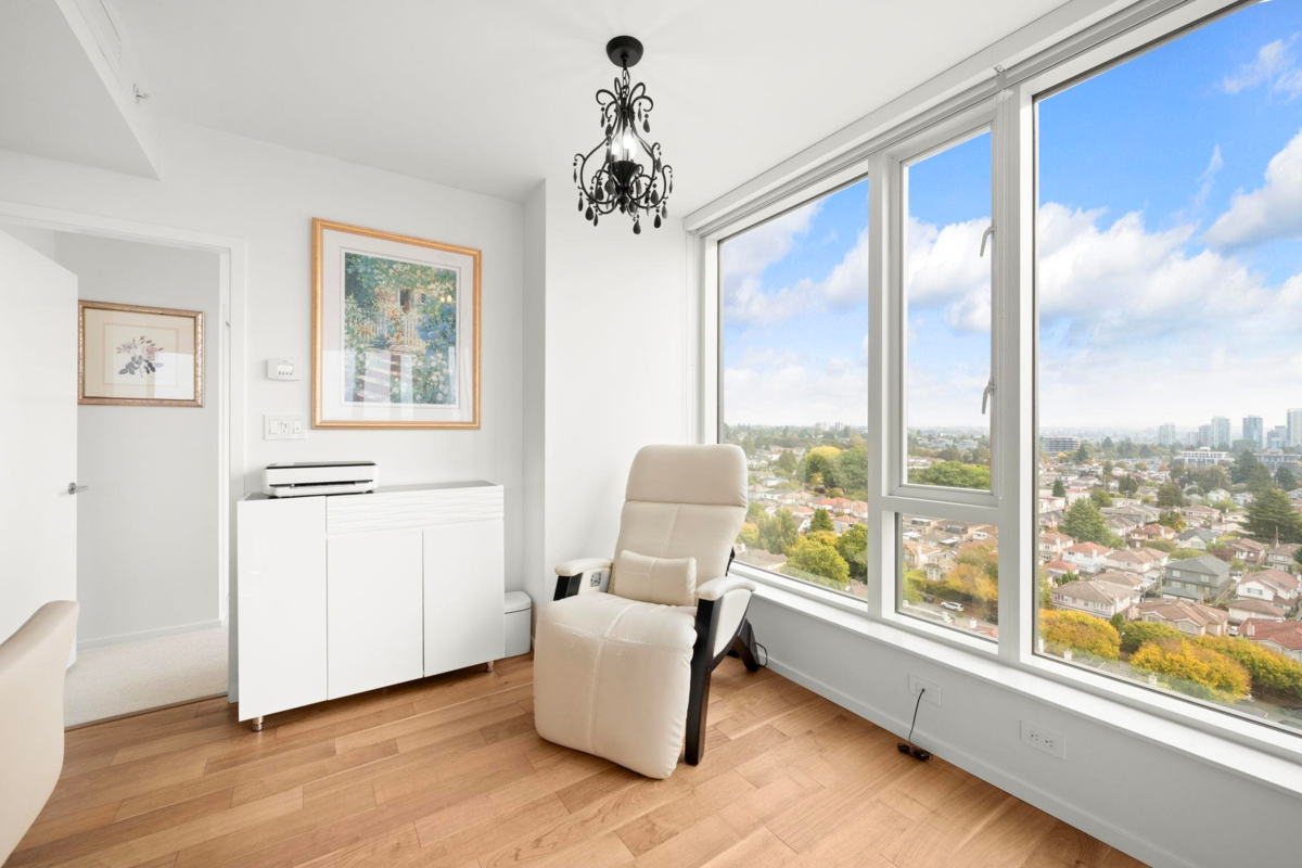 Primary Bedroom Photo of 1808 8555 Granville Street, Vancouver, BC