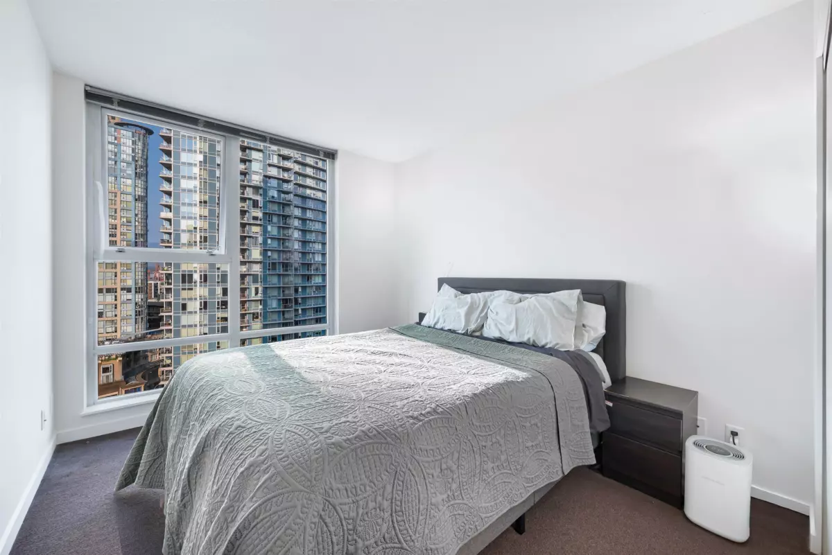 Living Room Photo of 1207 602 Citadel Parade, Vancouver, BC