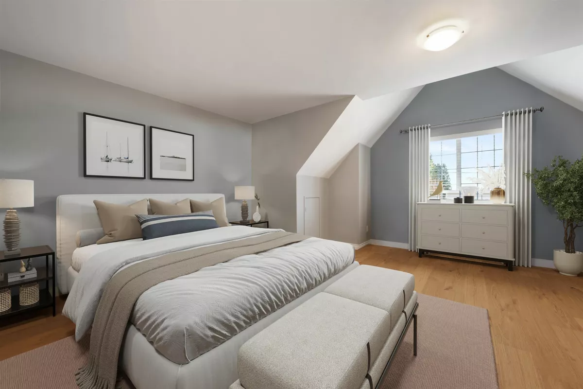 Laundry Room Photo of 14027 Blackburn Avenue, White Rock, BC