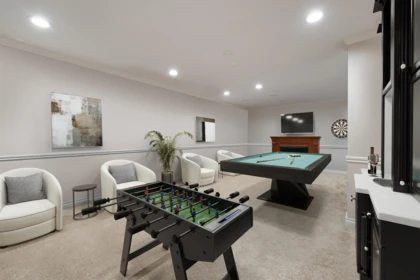 Garage Interior Photo of 14027 Blackburn Avenue, White Rock, BC