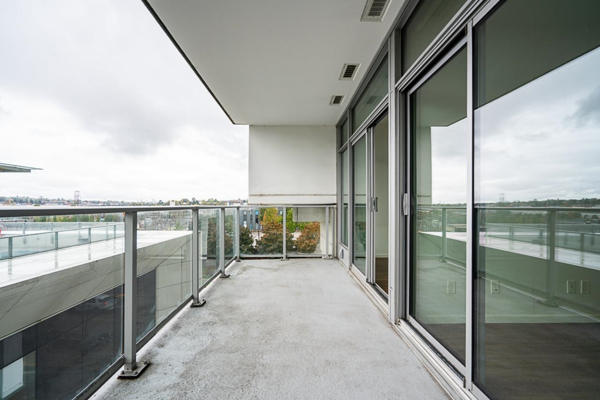 Basement Recreation Room Photo of 405 1888 Gilmore Avenue, Burnaby, BC