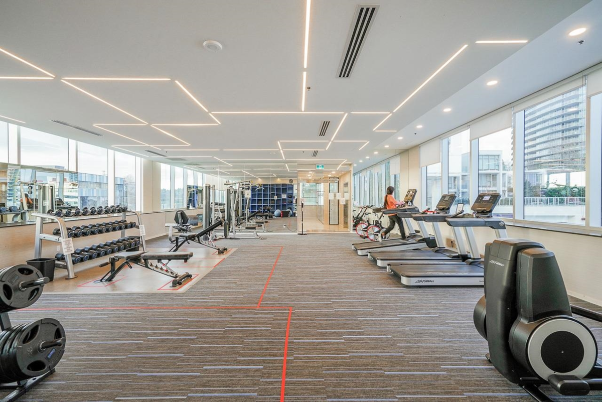 Entry Foyer Photo of 405 1888 Gilmore Avenue, Burnaby, BC