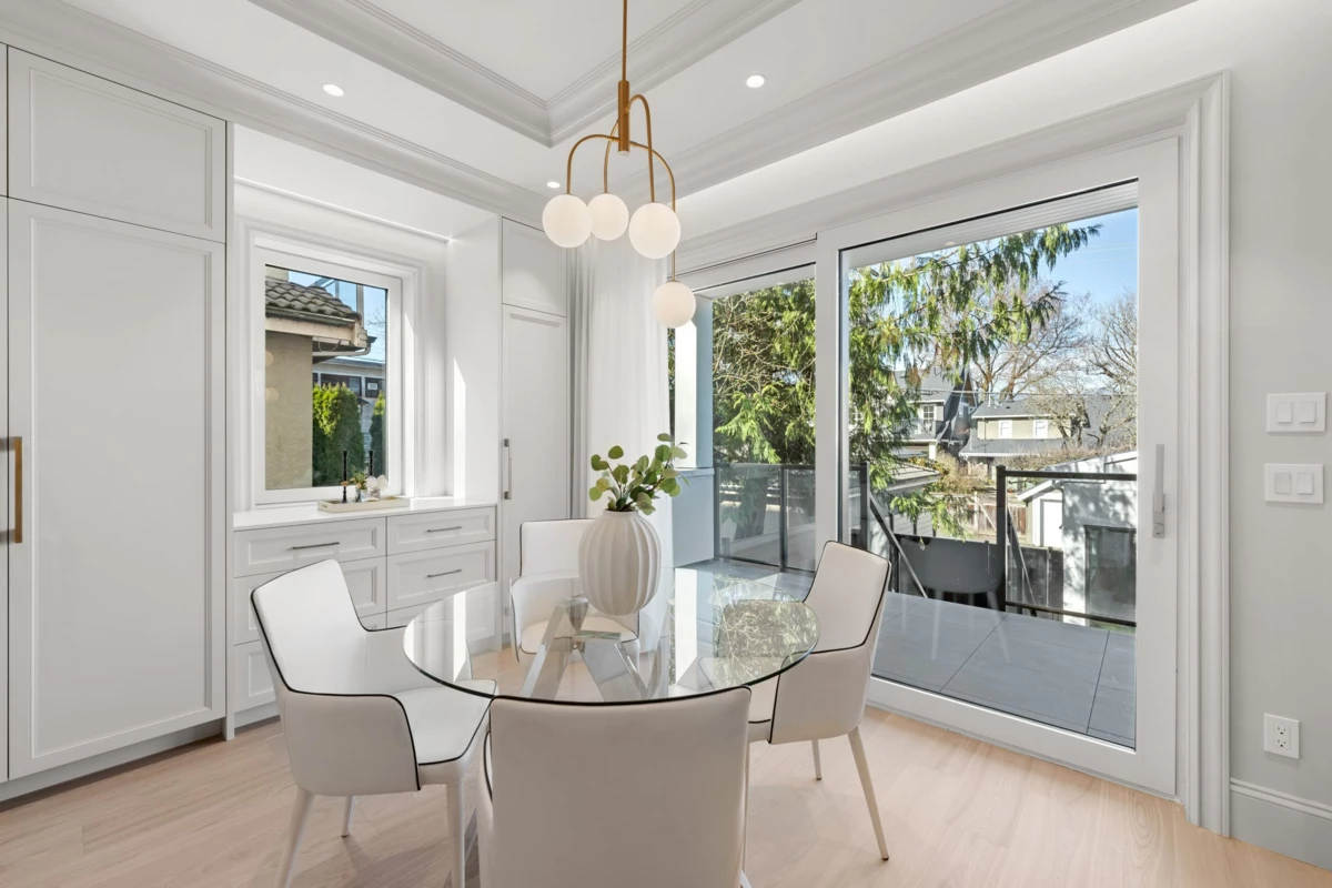Kitchen Island Photo of 3581 W 19th Avenue, Vancouver, BC