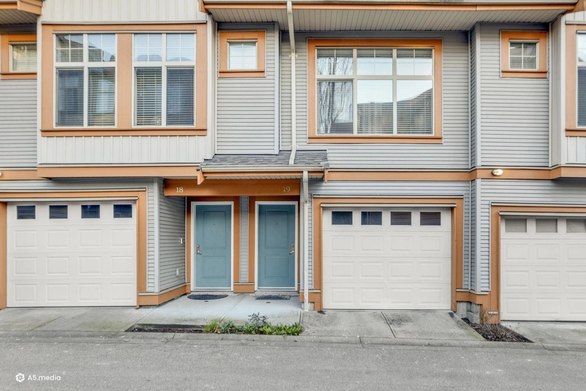 Exterior Rear Photo of 19 12036 66 Avenue, Surrey, BC