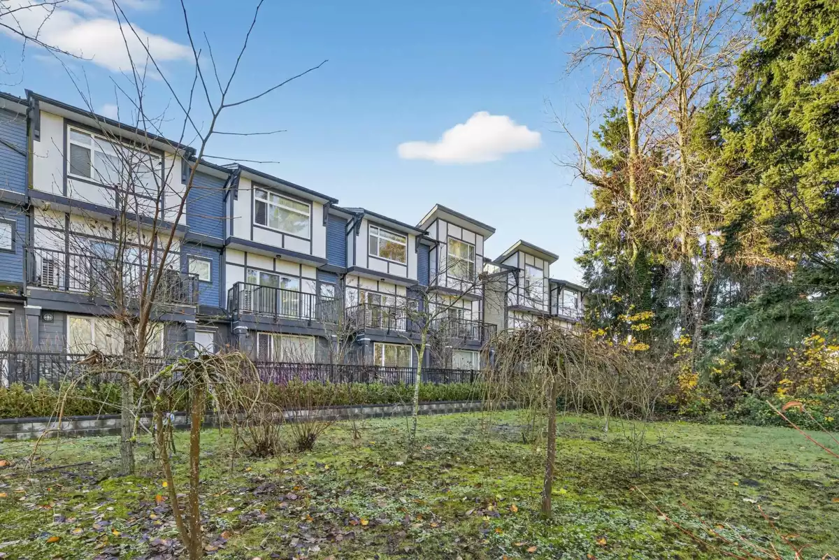 Hot Tub / Spa Photo of 4 9680 Alexandra Road, Richmond, BC