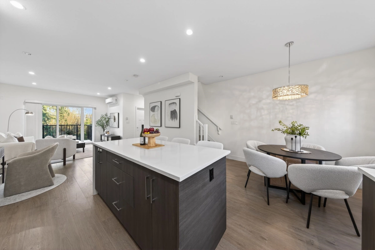 Kitchen Island Photo of 4 9680 Alexandra Road, Richmond, BC