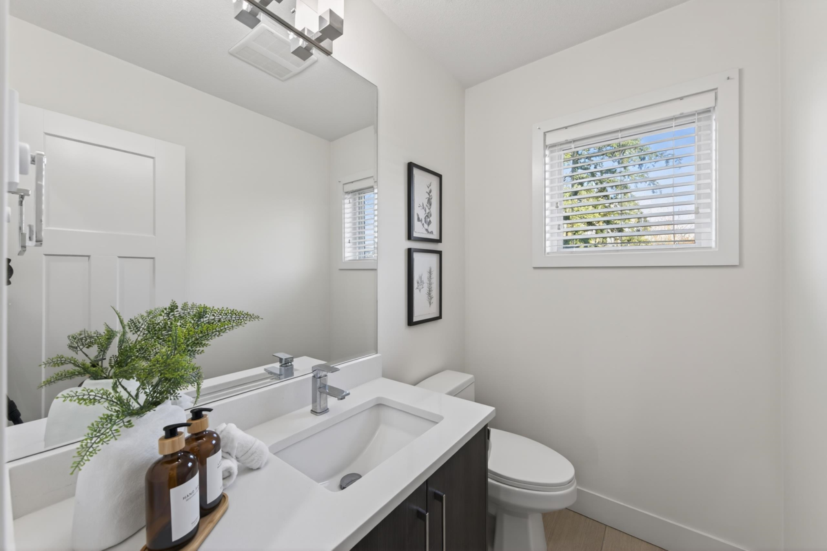 Mudroom Photo of 4 9680 Alexandra Road, Richmond, BC