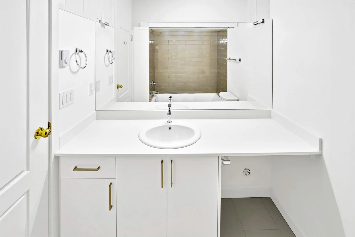 Garden / Landscaping Photo of 6 7660 Abercrombie Drive, Richmond, BC