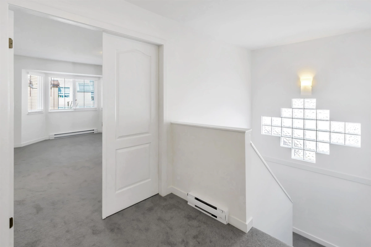 Guest Bathroom Photo of 6 7660 Abercrombie Drive, Richmond, BC