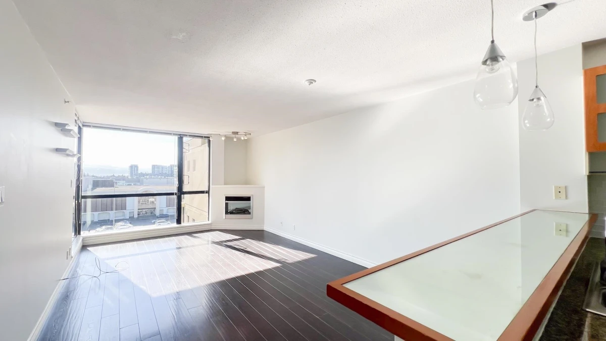 Kitchen Island Photo of 816 7831 Westminster Highway, Richmond, BC