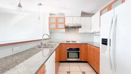 816 7831 Westminster Highway, Richmond, BC
