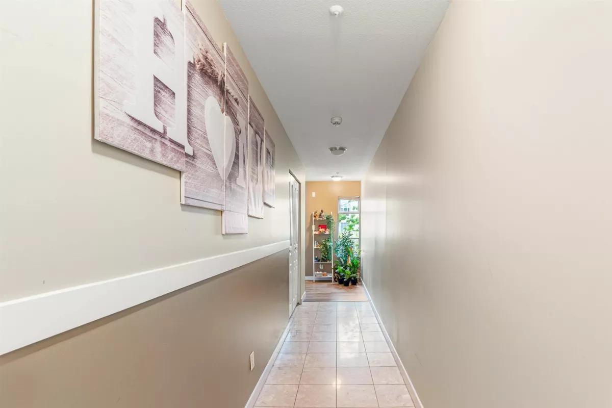 Entry Foyer Photo of 216 8220 Jones Road, Richmond, BC