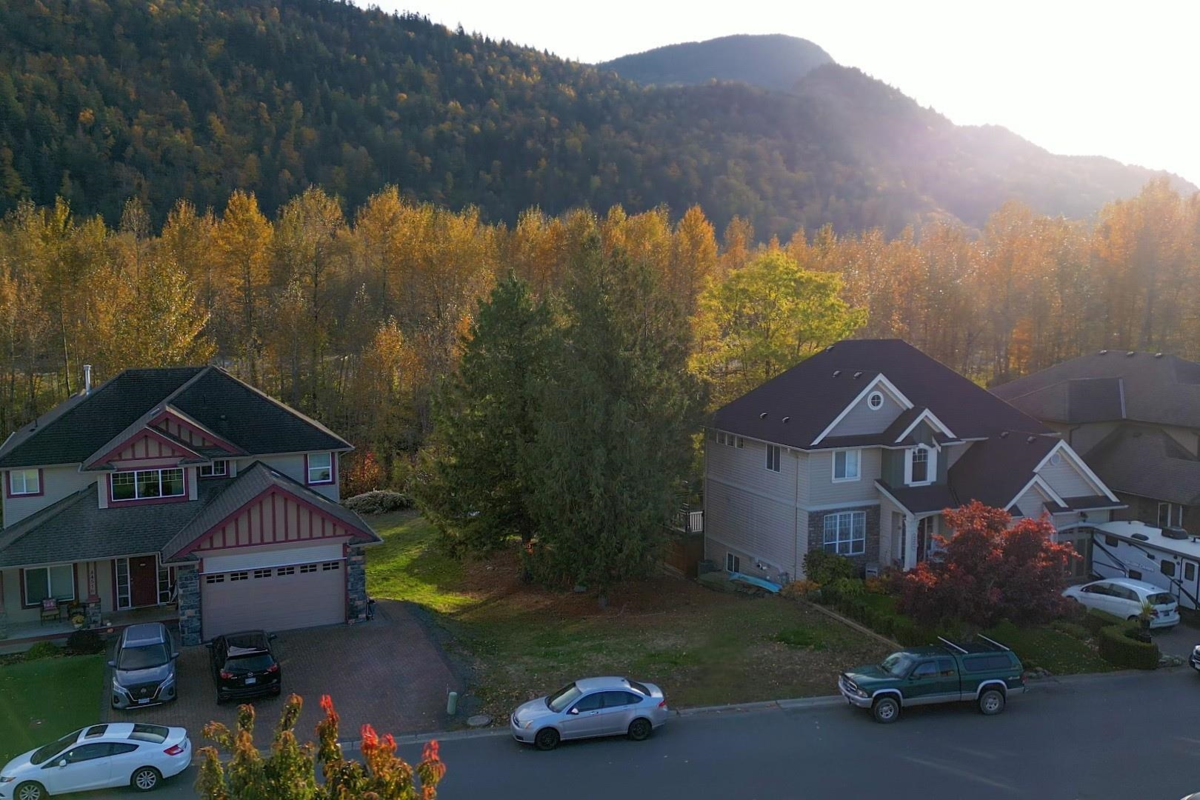Exterior Rear Photo of 44510 Mclaren Drive, Chilliwack, BC