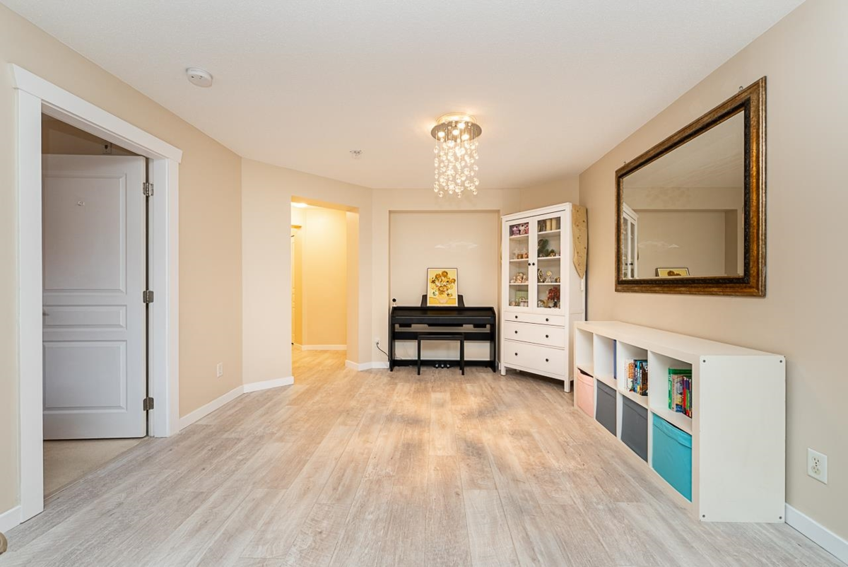 Family Room Photo of 413 2988 Silver Springs Boulevard, Coquitlam, BC