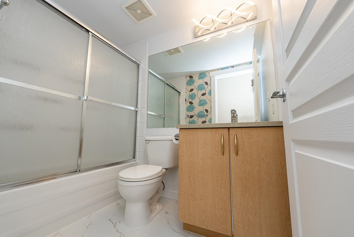 Walk-In Closet Photo of 413 2988 Silver Springs Boulevard, Coquitlam, BC