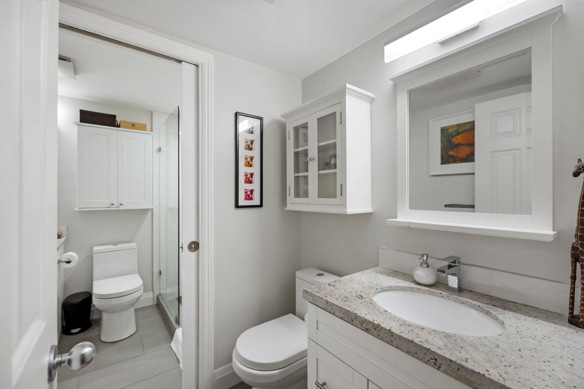 Backyard Photo of 103 828 Gilford Street, Vancouver, BC