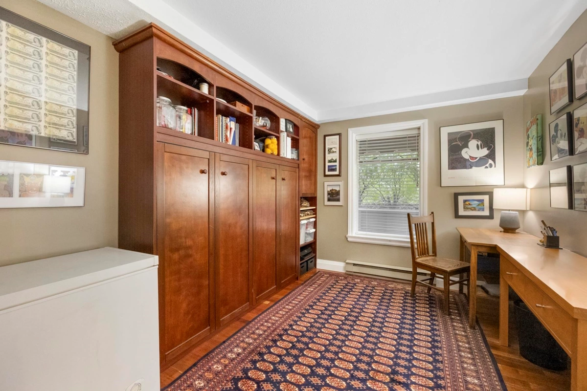 Hot Tub / Spa Photo of 103 828 Gilford Street, Vancouver, BC