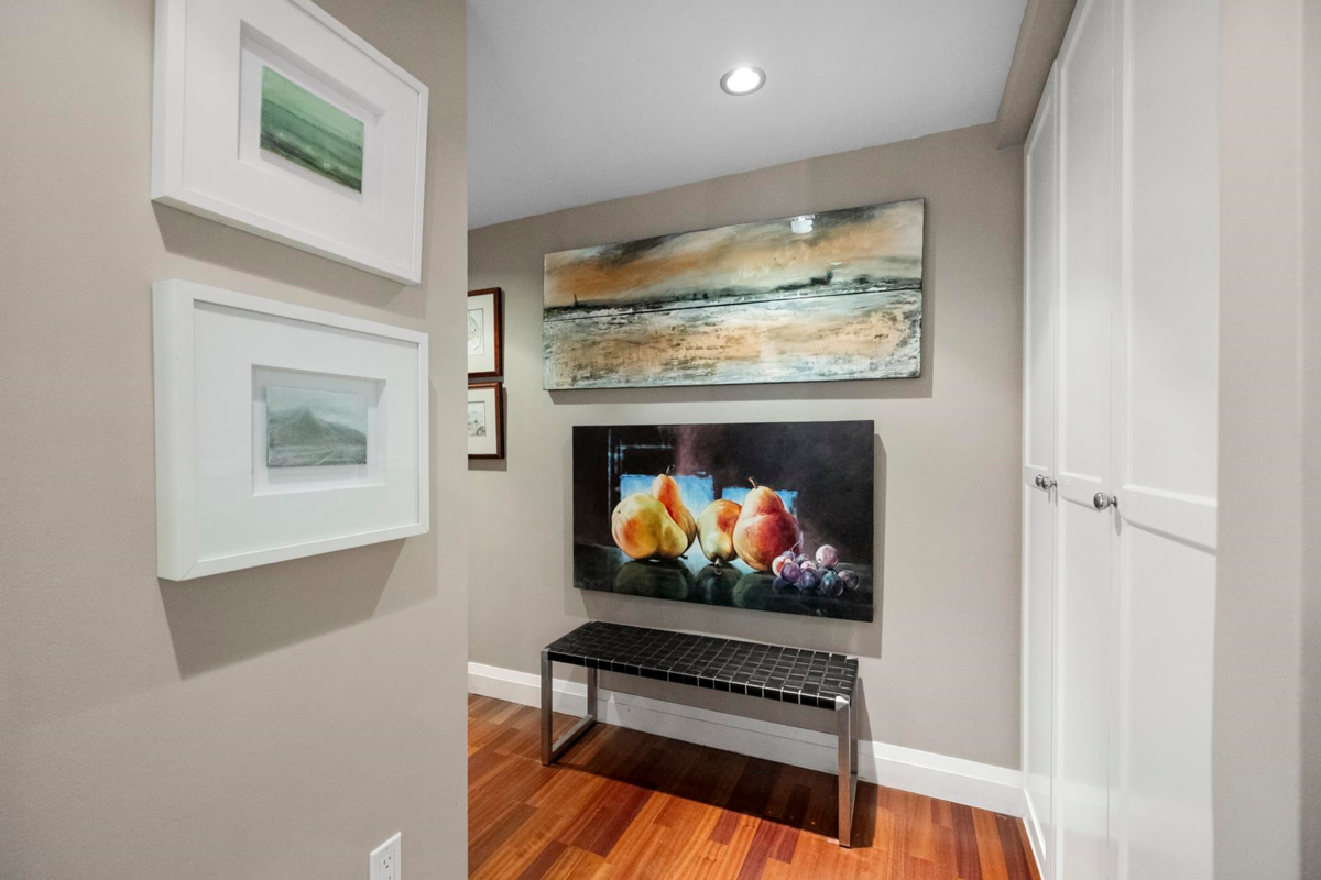 Kitchen Island Photo of 103 828 Gilford Street, Vancouver, BC