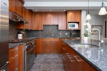 Breakfast Nook Photo of 2864 Bushnell Place, North Vancouver, BC