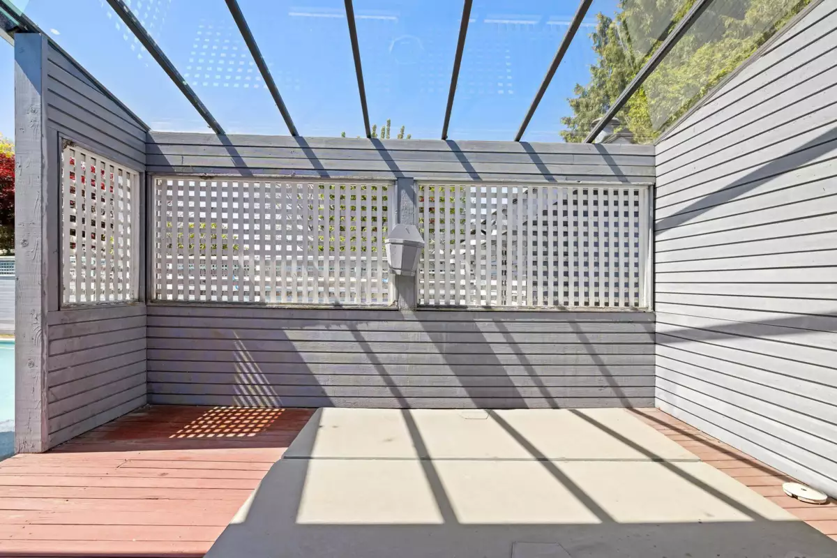 Staircase Photo of 5757 Goldenrod Crescent, Delta, BC
