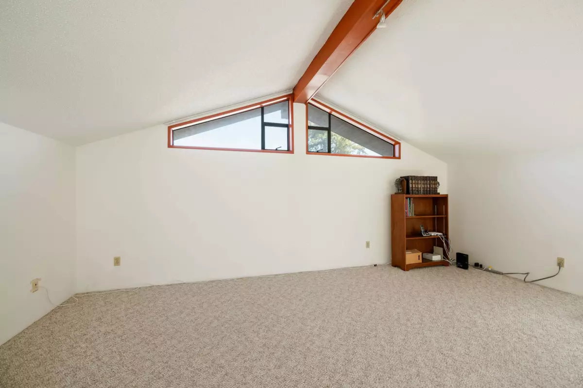 Swimming Pool Photo of 5757 Goldenrod Crescent, Delta, BC